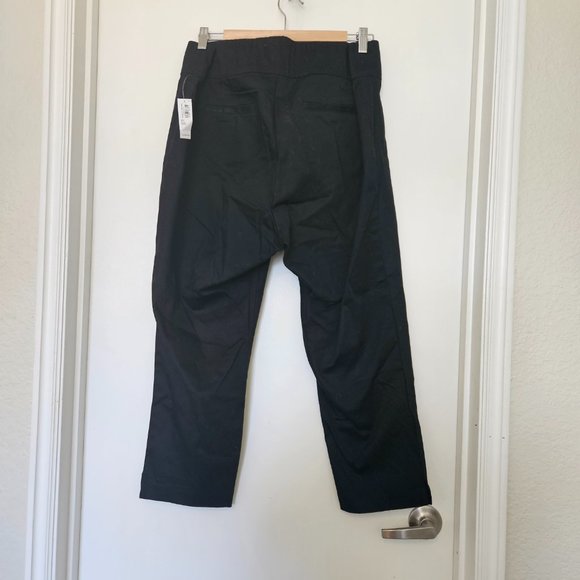 Old Navy NWT black pants, elastic waist, split hem, 20 short - Picture 4 of 7